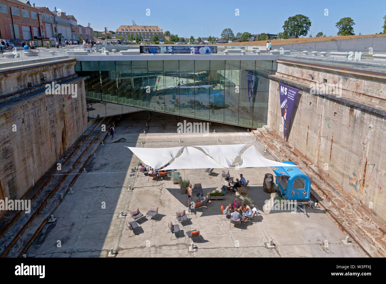 Le métro Musée maritime danois, M/S Museet pour Søfart, construit autour d'une ancienne cale sèche. Helsingør Elseneur / Danemark. L'architecte Bjarke Ingels BIG Banque D'Images
