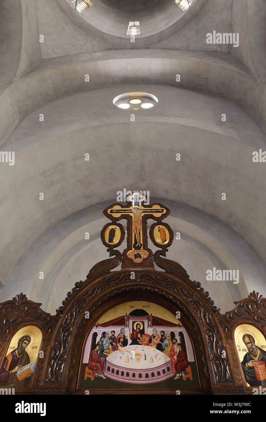 Détails de l'intérieur d'une petite église orthodoxe. Banque D'Images