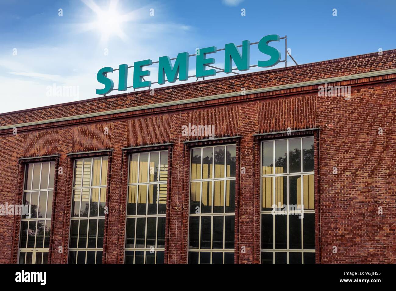 Logo Siemens sur l'usine de toit Goerlitz Allemagne Siemens usine Banque D'Images