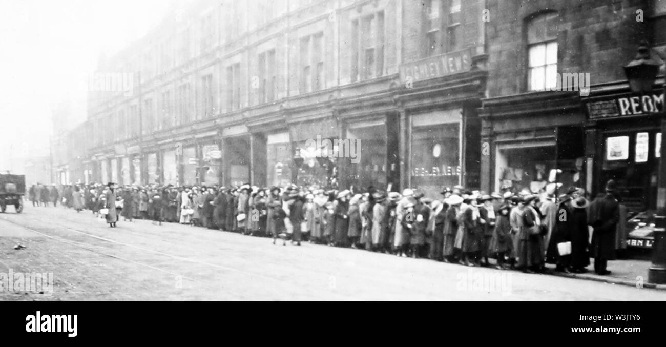 En attente de sucre en 1917 Keighley Banque D'Images