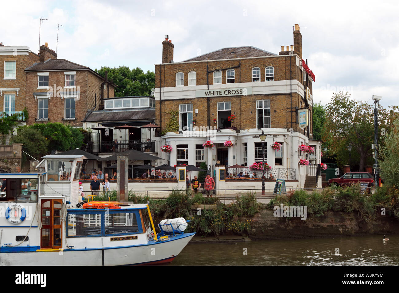 La Croix Blanche riverside pub à Richmond upon Thames, London England UK Banque D'Images