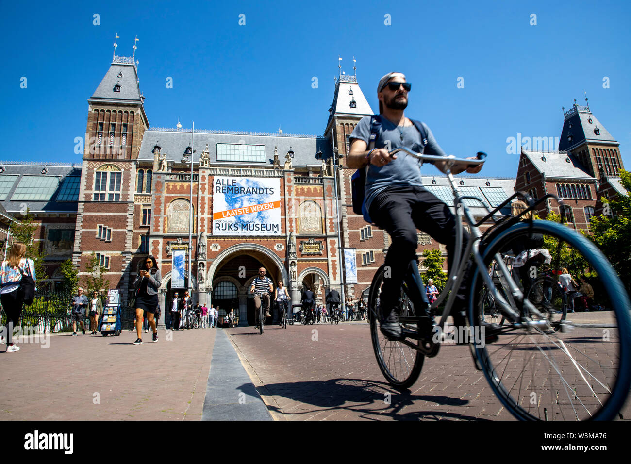 Amsterdam, Taxenbach, Innenstadt, Altstadt, Museumplein, Rijksmuseum, Banque D'Images