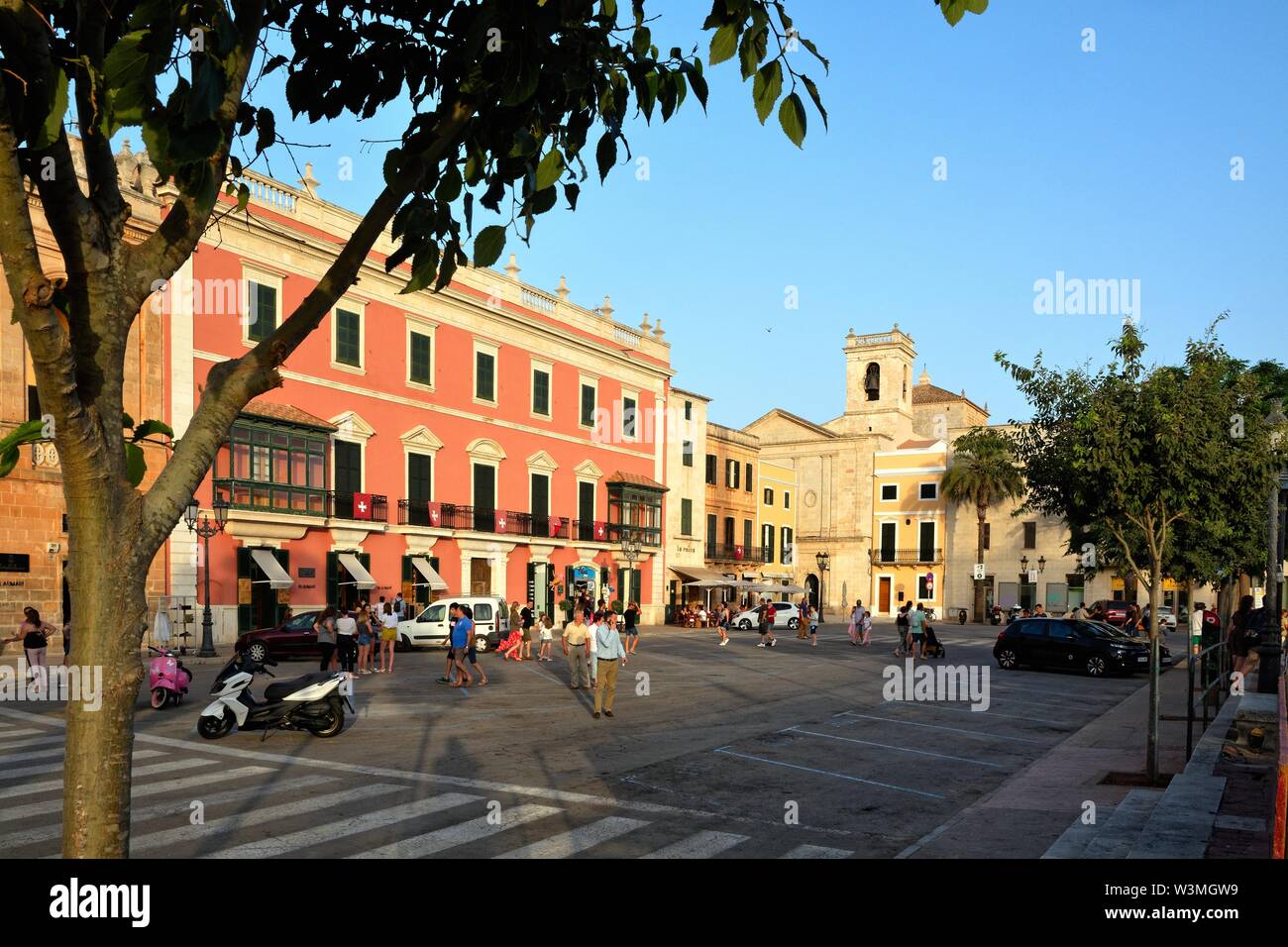 Le vieux centre-ville de Ciutadella en étés soir lumière, Îles Baléares Minorque espagne Europe Banque D'Images