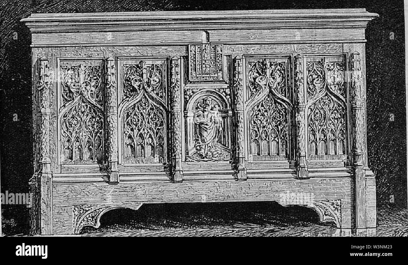 Coffre du XVe siècle château de Pau-ogivales de style gothique. Banque D'Images