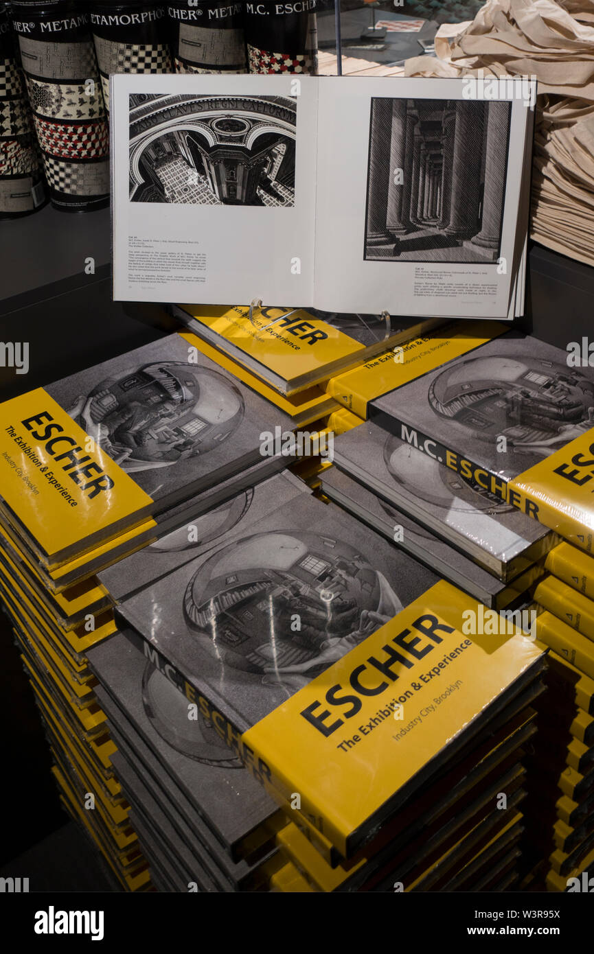 Exposition mc escher Banque de photographies et d’images à haute ...