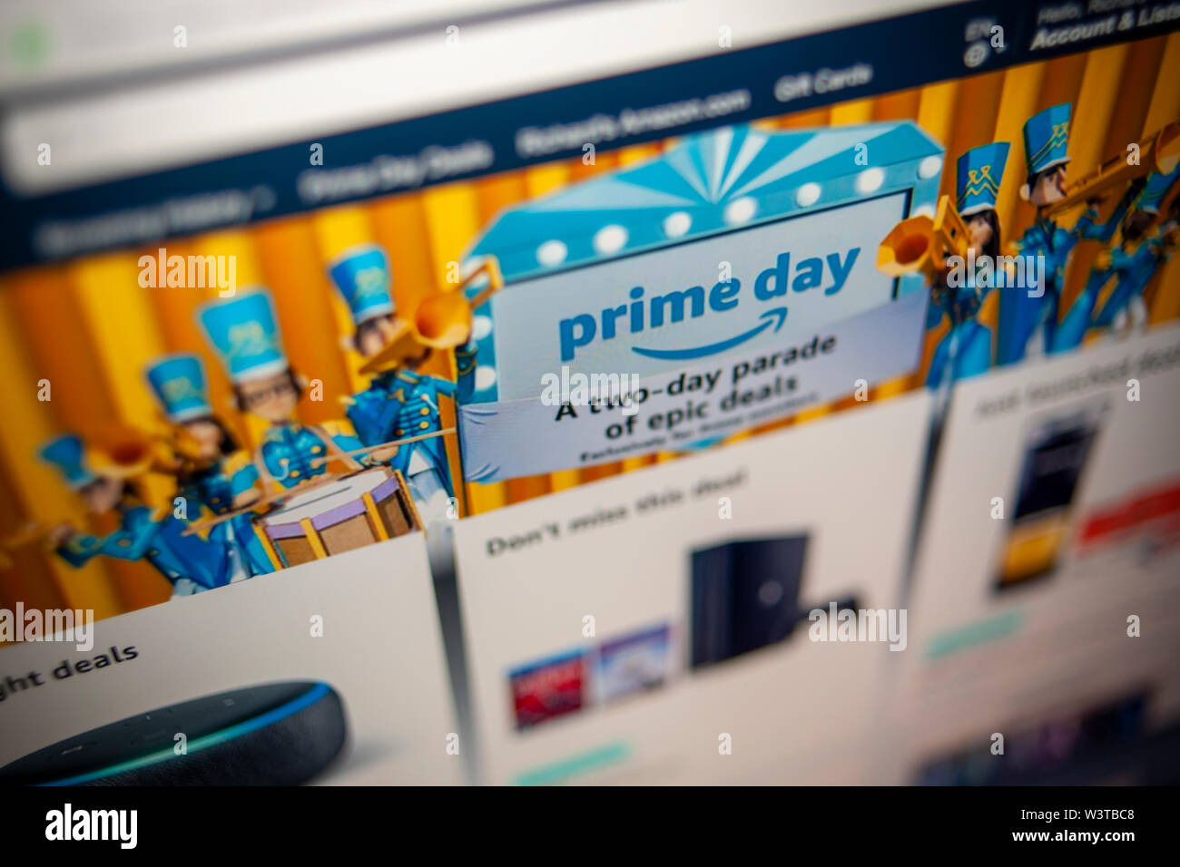 L'AMAZON site web fait la promotion de l'auto-proclamé leur 'Premier jour'  le lundi, Juillet 15, 2019. C'est la cinquième année qu'Amazon offrant des  aubaines et des offres à gogo pour les acheteurs