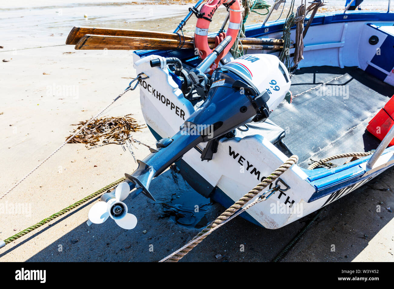 Moteur hors bord sur voile, bateaux à moteur, moteur hors-bord, moteurs hors-bord, moteur hors-bord, Bateau à moteur, bateaux à moteur, moteurs hors-bord Banque D'Images