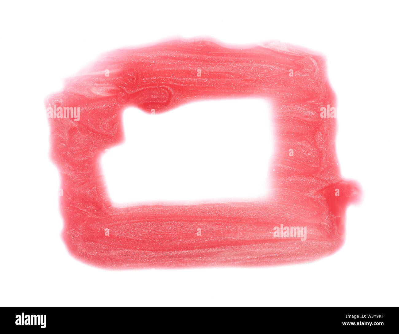 Traits rose doucement et la texture de la peinture acrylique ou brillant à lèvres isolé sur fond blanc Banque D'Images