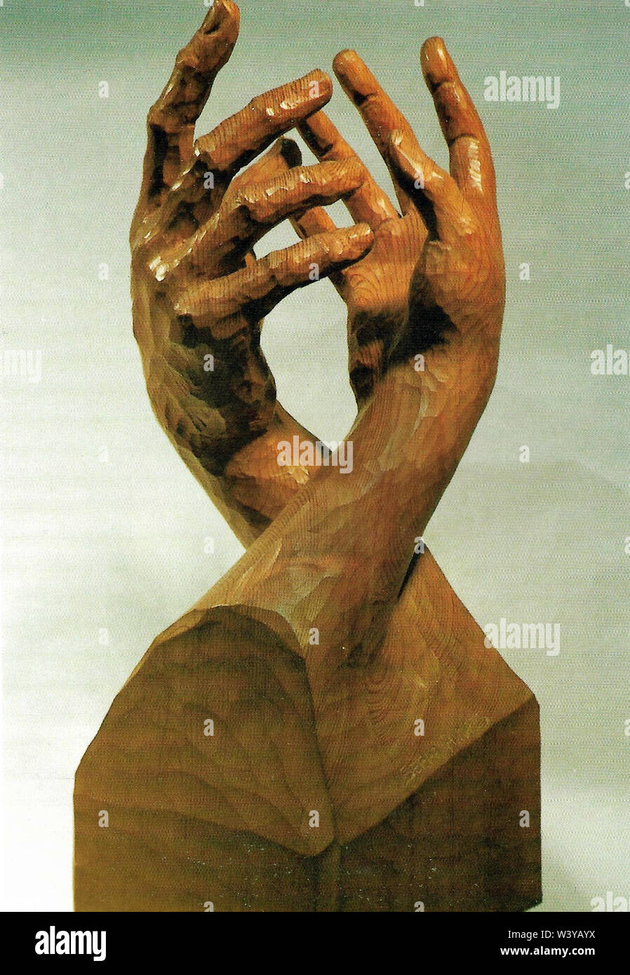Manos gigantes obra del escultor Francisco Andrés Serra Banque D'Images