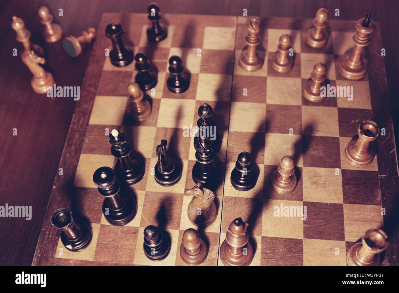 D'échecs unique Tal - Geller, Tournoi d'échecs International à Zurich, en 1959. Les blancs gagnent. Banque D'Images