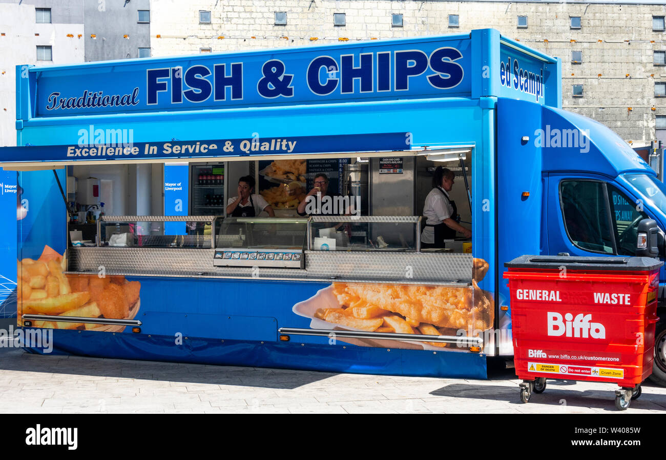 Un Fish & Chips van à King's Dock, Liverpool, Royaume-Uni Banque D'Images