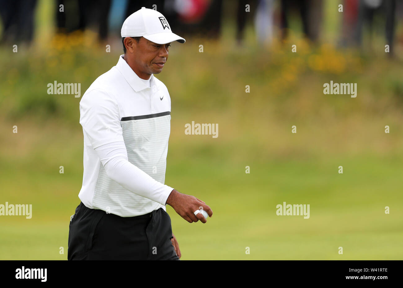 USA's Tiger Woods sur la 2e journée verte pendant deux de l'Open Championship 2019 au Club de golf Royal Portrush. Banque D'Images