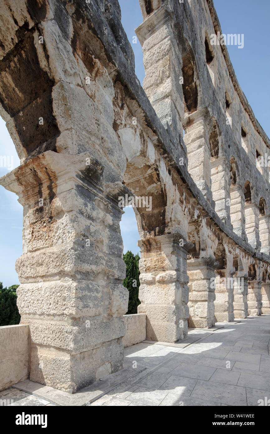 Voir l'amphithéâtre romain de Pula, Istrie, Croatie, Banque D'Images