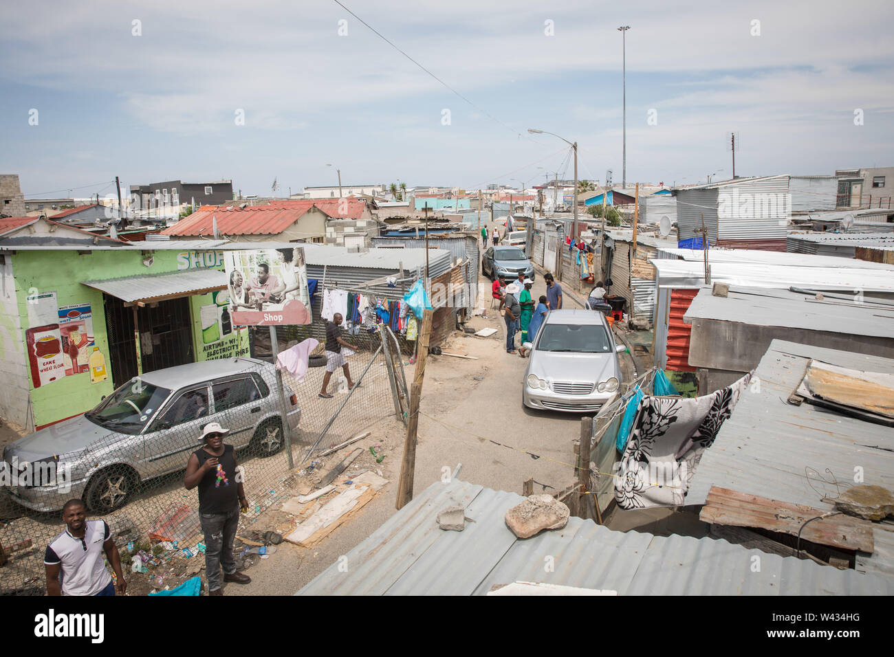 Les résidents de Joe Slovo Règlement informel, Cape Town, Western Cape, Afrique du Sud ont une situation de vie précaire sous la menace d'expulsions forcées Banque D'Images