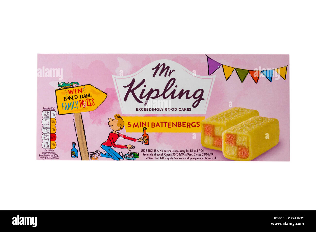 Fort de Mr Kipling 5 Battenbergs Mini gâteaux isolé sur fond blanc - très bons gâteaux Banque D'Images