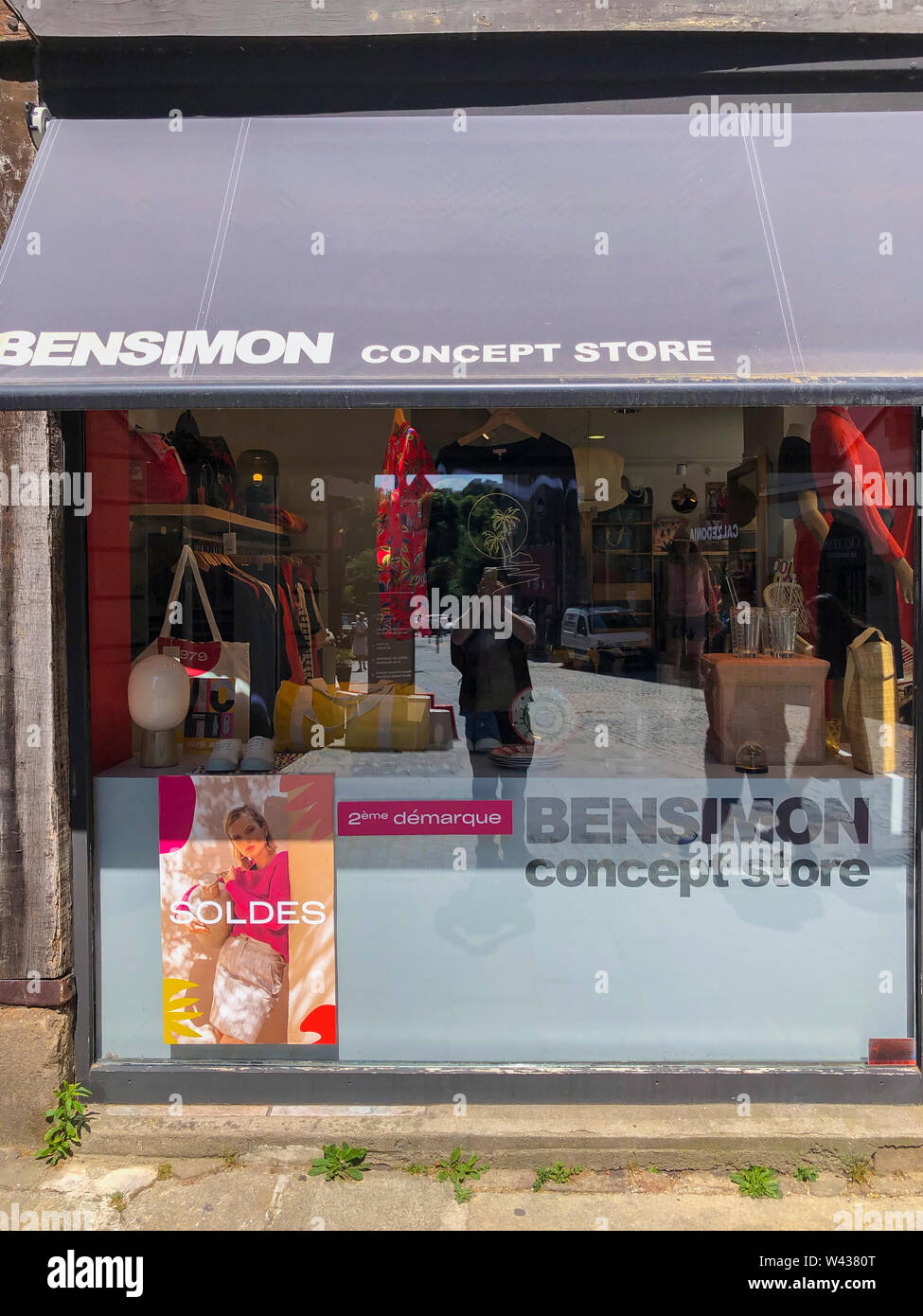 Vannes, France, Ben Simon Shop avant, Concept Store, dans la vieille ville, produits en vente Banque D'Images
