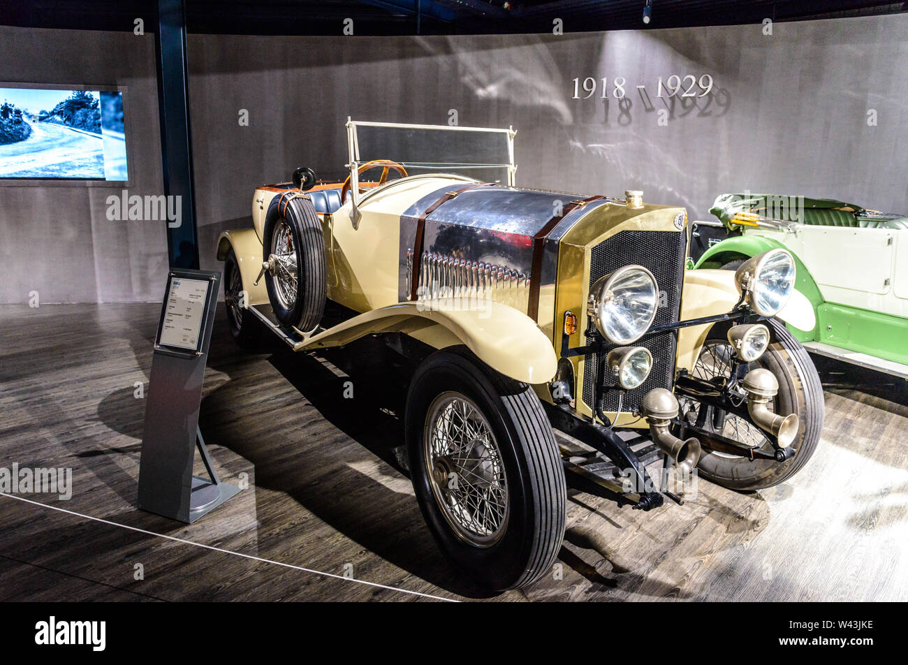 7 juillet 2019 - Musée Mobile EPT Zeiten dans Amerang, Allemagne : Benz 27/70 1918 - 1923. Oldtimer, voiture rétro Banque D'Images