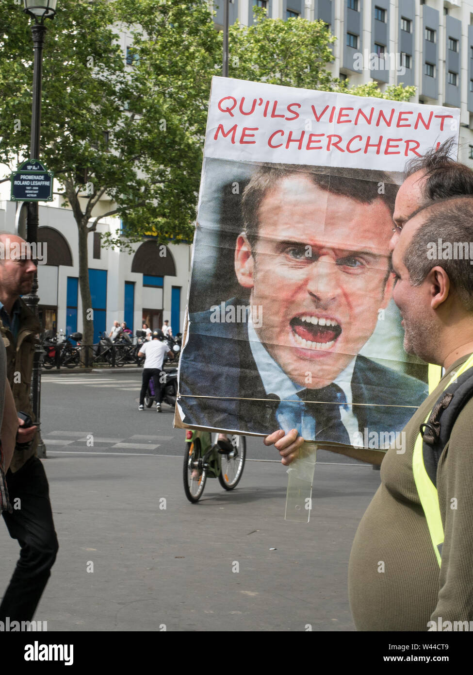 Gilets Jaunes Paris Photos Gilets Jaunes Paris Images Alamy