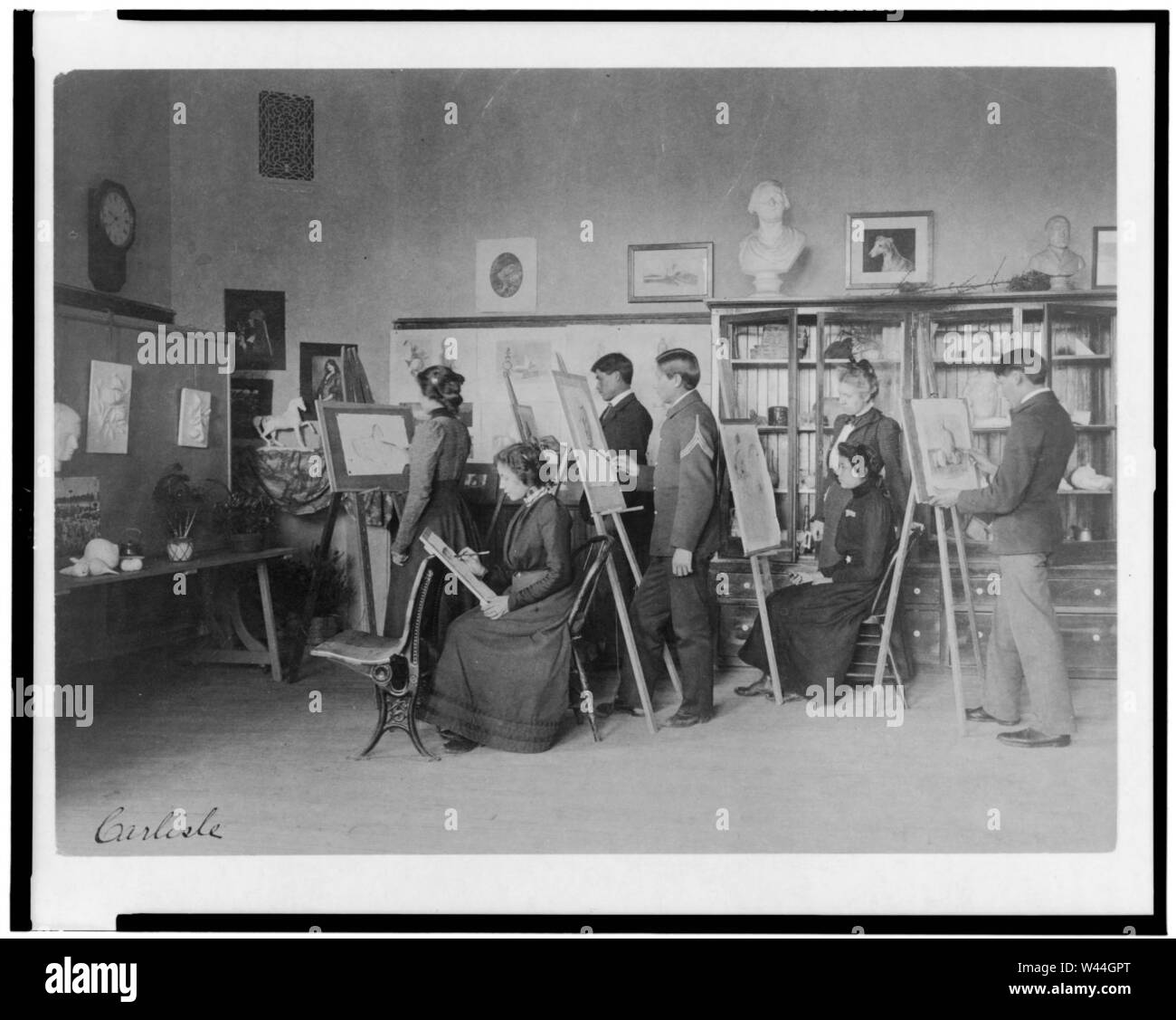 L'enseignement en classe dans l'art, United States Indian School, Carlisle, PA Banque D'Images