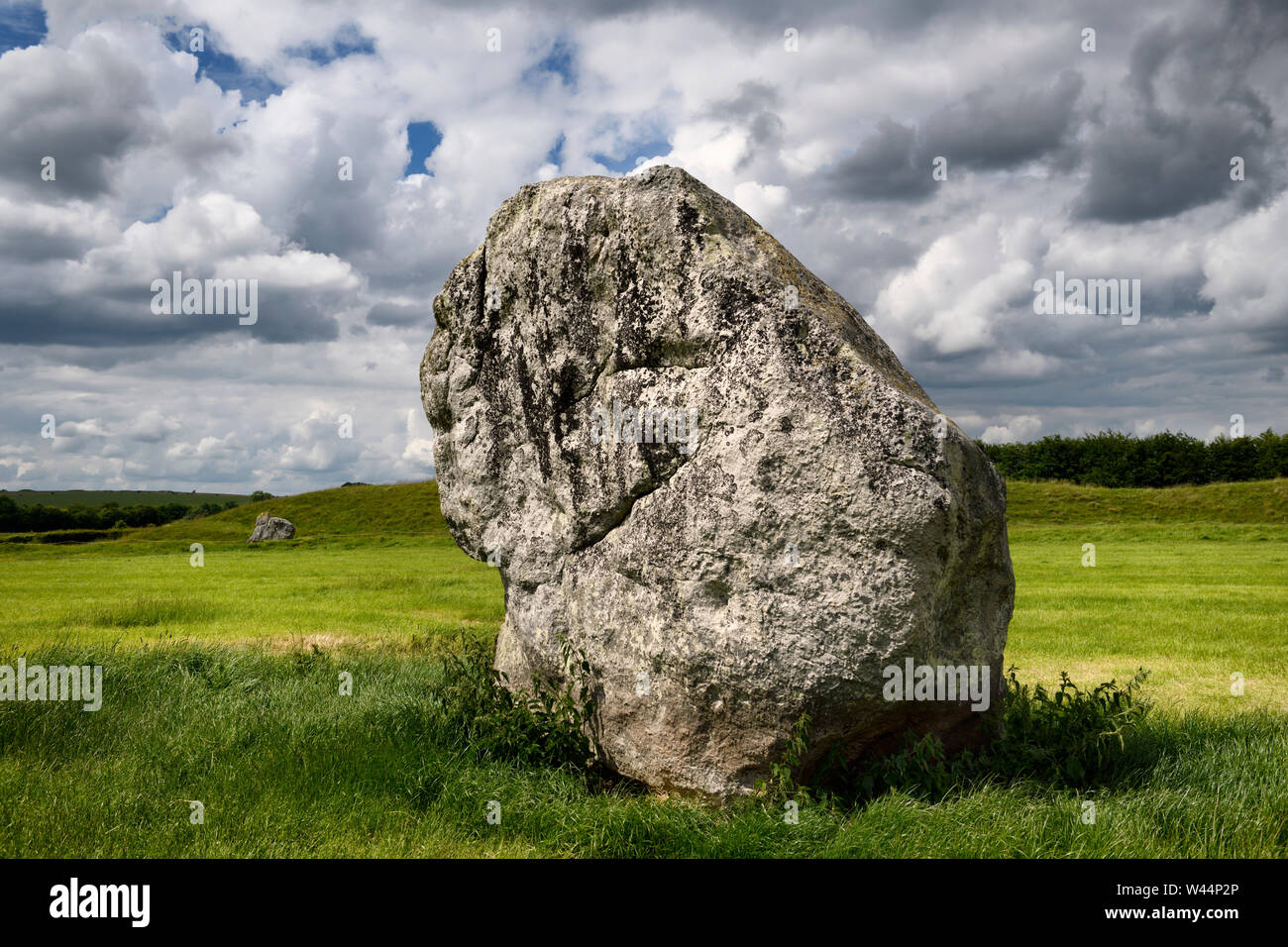 Menhirs néolithiques à Avebury Henge le nord du cercle de pierre intérieure dans l'Angleterre d'Avebury Banque D'Images