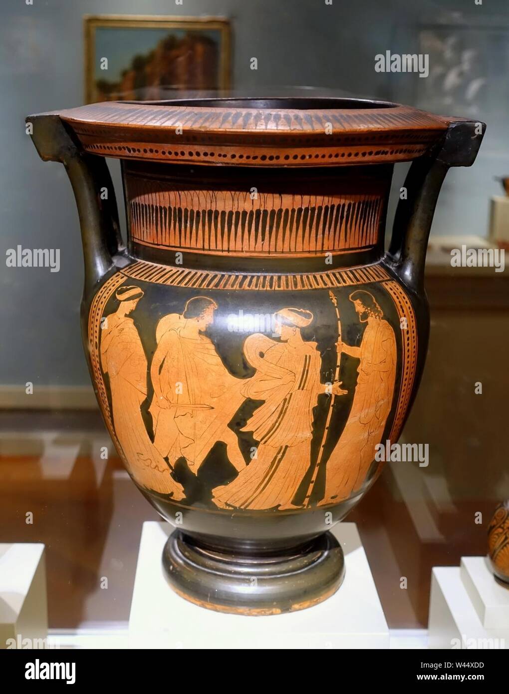 Cratère de colonne, attribuée à la peintre de Naples, Grec, Grenier, l'Athenian, haute période classique, c. 450-420 av. J.-C., terre cuite - Banque D'Images