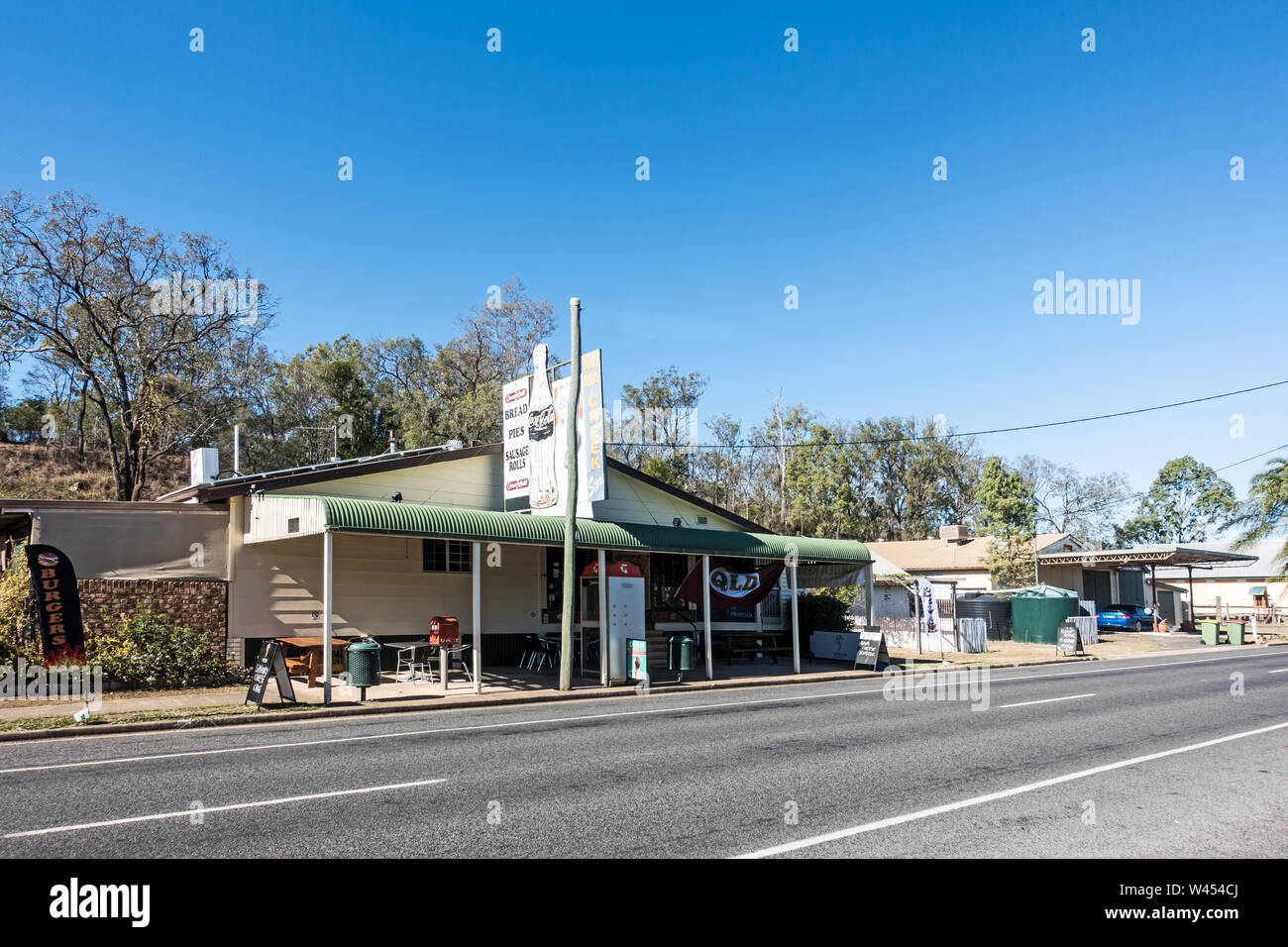 Magasin général, un bureau de poste et café à Ma Ma Creek dans le Queensland en Australie. Banque D'Images