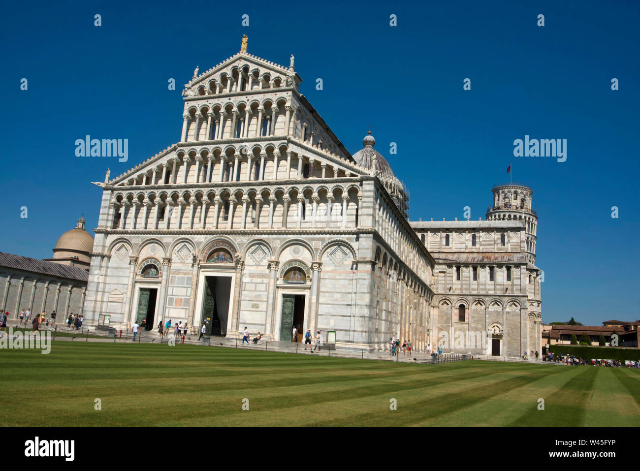 FLORENCE, ITALIE, JUILLET 2018, à la cathédrale de Florence, la Basilique de Santa Maria del Fiore et la tour penchée de Pise. Banque D'Images