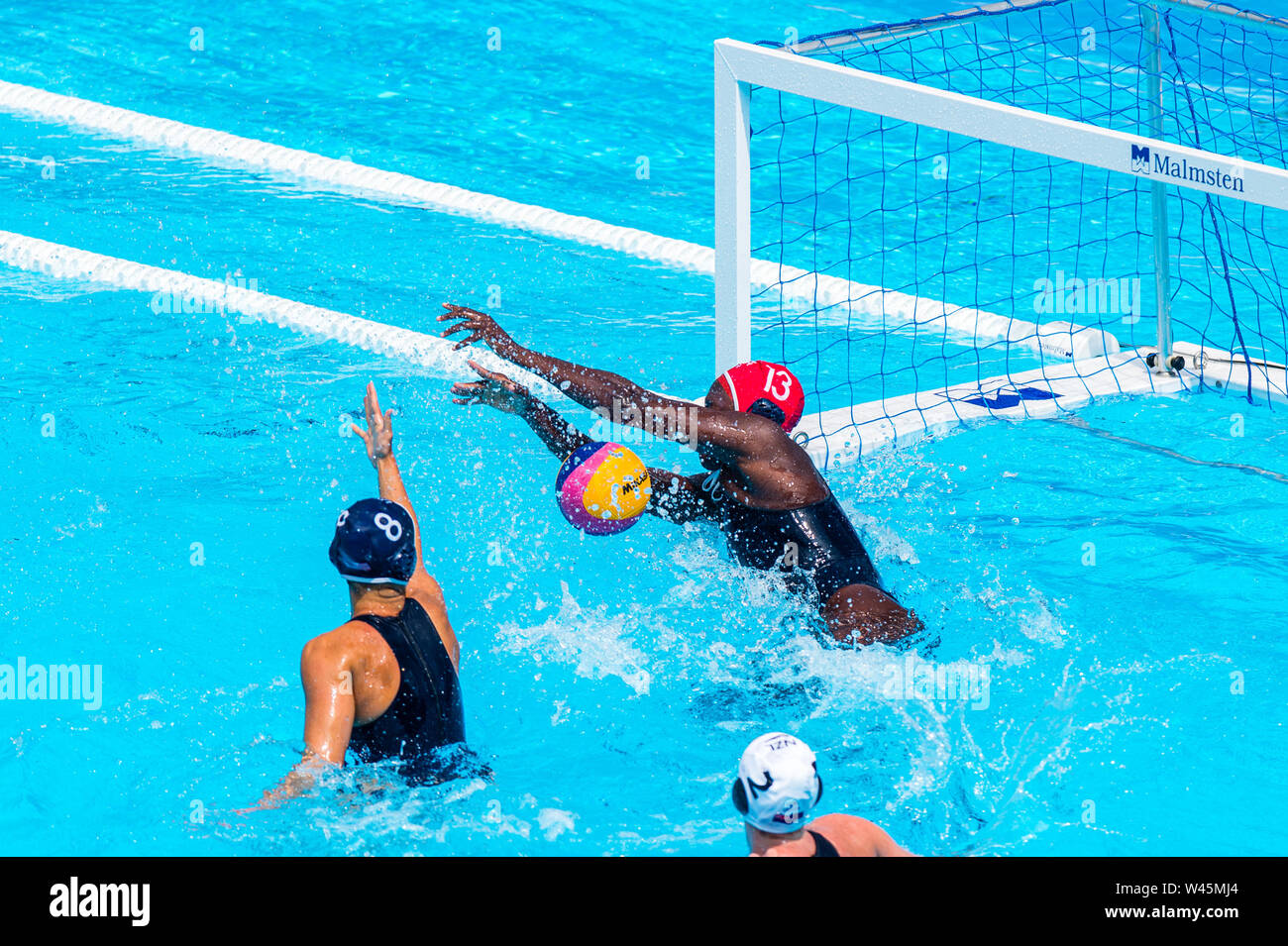 14 juillet 2019 Gwangju, Corée du Sud 18e Championnats du monde de la FINA 14-07-2019: WK water-polo: New Zealand v USA: Gwangju #13 JOHNSON Ashleigh (USA) Gwangju Corée du Sud 14/07/2019 Waterpolo W2 NZL - USA 18e Championnats du monde de la FINA terrain universitaire de Nambu Banque D'Images