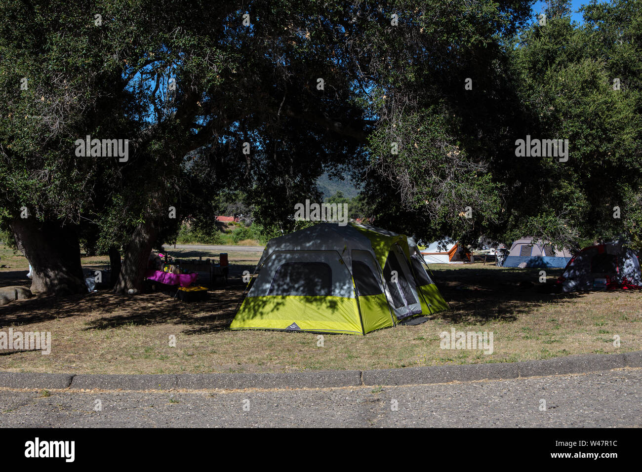 Fremont camping situé dans le forêt nationale de los Padres sur Paradise Road, Santa Barbara. Comté de Santa Barbara, Californie, USA Banque D'Images