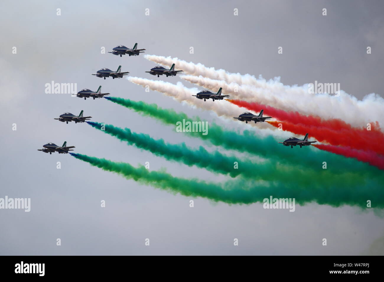 Fairford, UK. 20 juillet 2019. Frecce Tricolori affiché leur routine colorée à RIAT Air Show à Fairford. © Uwe Deffner / Alamy Live News Banque D'Images