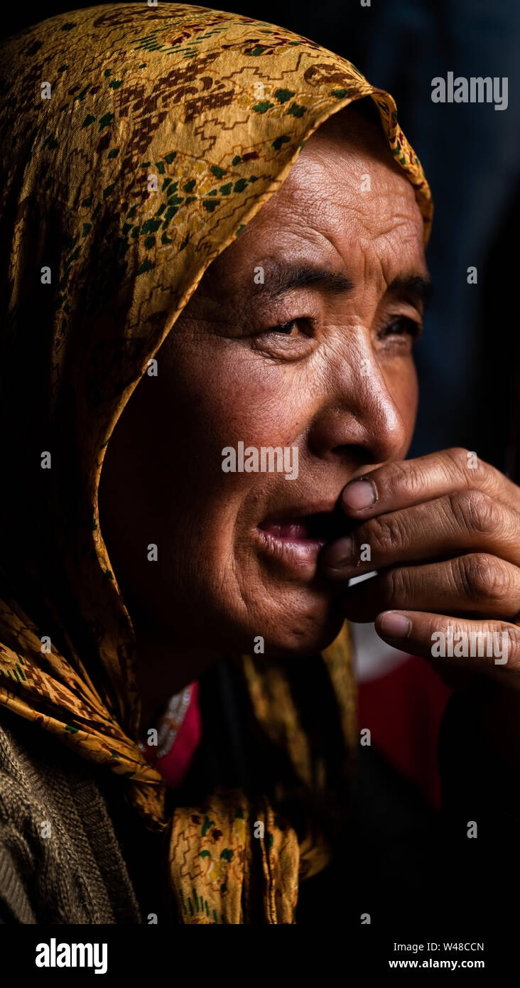 Une femme en Inde Ladakhis local Banque D'Images