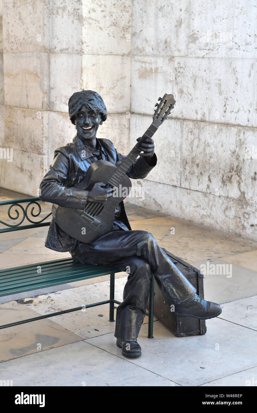 Artiste de rue;rua Augusta arch;Praca do Comercio Lisbonne;;portugal Banque D'Images