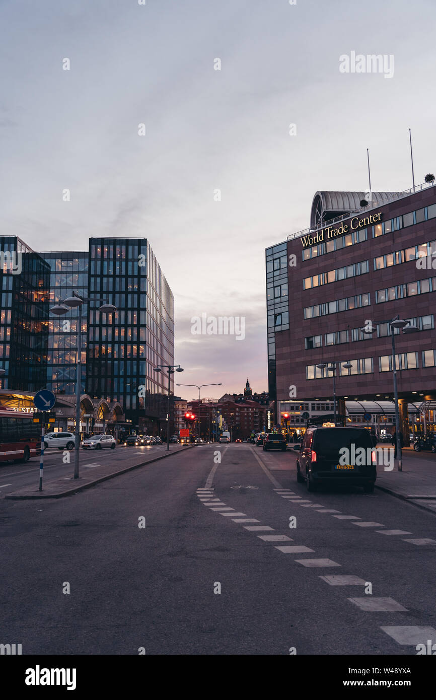 Editorial 28.03.2019 Stockholm Suède Printemps coucher soleil soir près de l'immeuble du World Trade Centre Banque D'Images