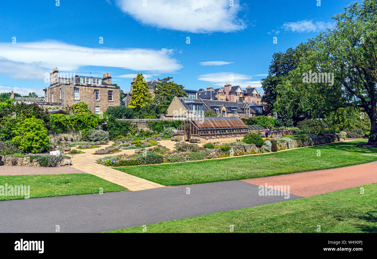 Rock garden at Royal Botanic Garden Edinburgh Scotland UK Banque D'Images