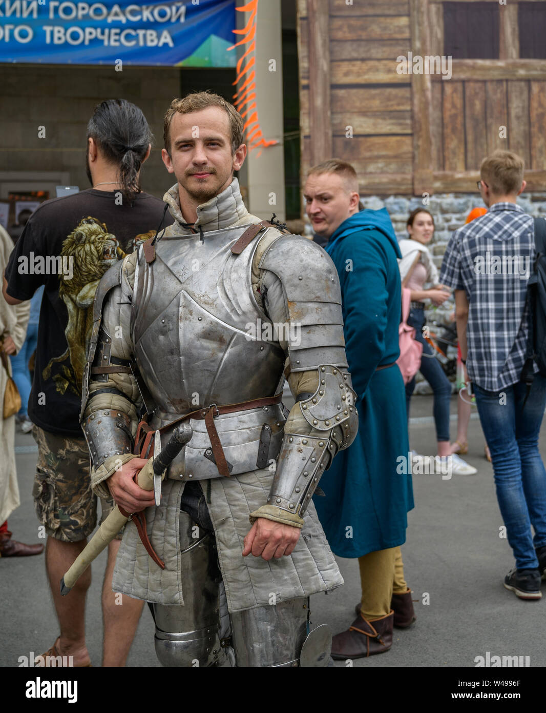 VLADIVOSTOK, Russie - le 20 juillet 2019 : Festival sur le jeu et une série de livres série Witcher. Banque D'Images