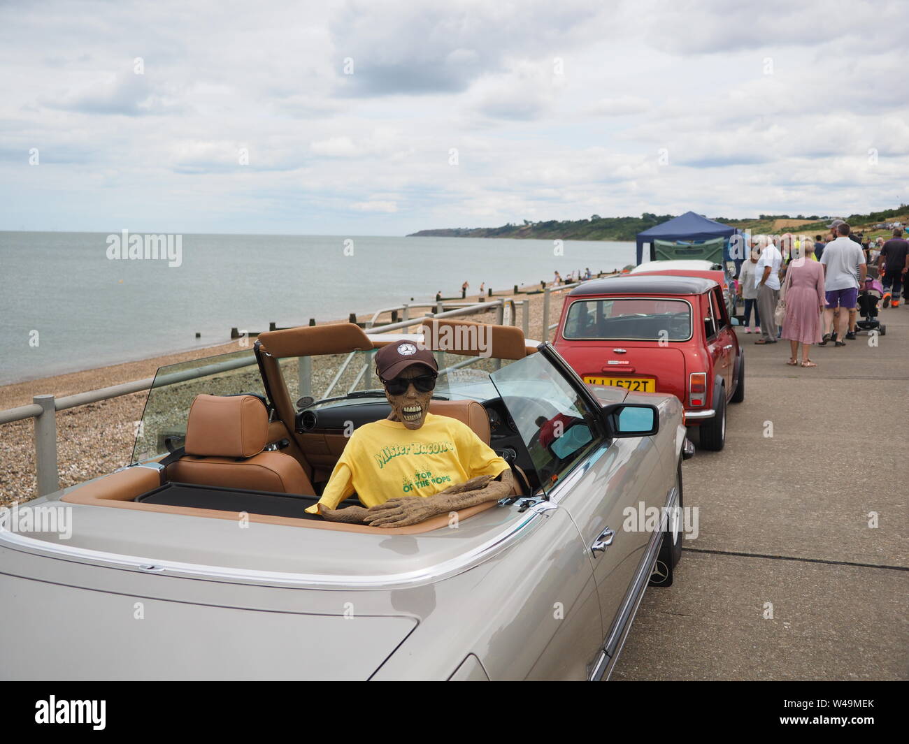 Minster sur Mer, Kent, UK. 21 juillet, 2019. Photos de l'assemblée annuelle de voitures classiques d'affichage le long de la promenade leas Minster organisée par la douce Hut. Credit : James Bell/Alamy Live News Banque D'Images