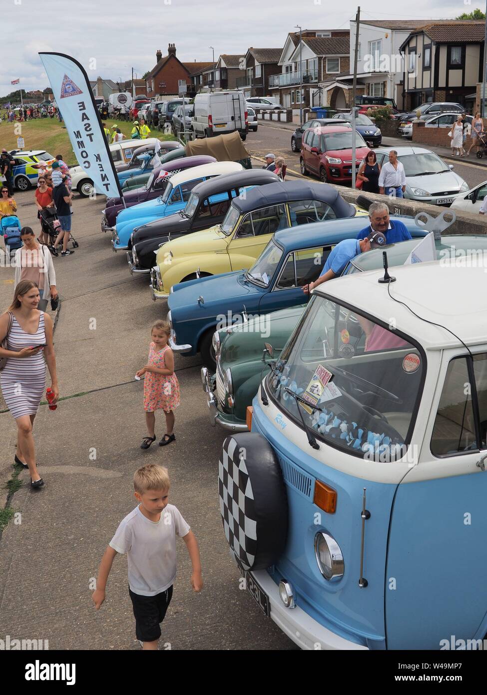 Minster sur Mer, Kent, UK. 21 juillet, 2019. Photos de l'assemblée annuelle de voitures classiques d'affichage le long de la promenade leas Minster organisée par la douce Hut. Credit : James Bell/Alamy Live News Banque D'Images