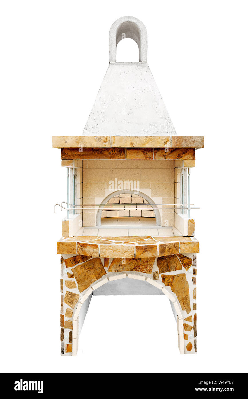 Barbecue inutilisés Cheminée avec barbecue four pour la nourriture. Place de la famille parti. Barbecue en plein air. Nouveau Barbecue Grill fabriqué à partir de briques sur T Banque D'Images Barbecue inutilisés Cheminée avec barbecue four pour la nourriture. Place de la famille parti. Barbecue en plein air. Nouveau Barbecue Grill fabriqué à partir de briques sur T Banque D'Images