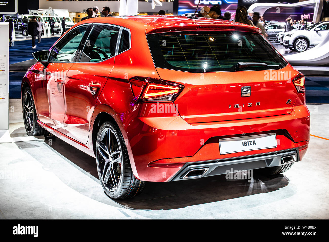 Bruxelles, Belgique, Jan 2019 Seat Ibiza FR rouge, de l'Automobile de Bruxelles, 5e génération, MK5, une plate-forme MQB0, berline voiture produite par SEAT Banque D'Images