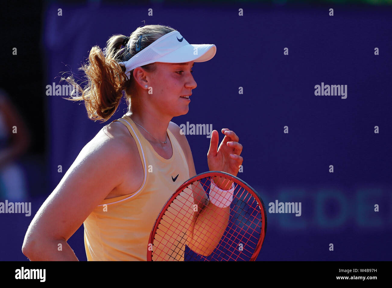 Bucarest, Roumanie. 21 juillet, 2019. Elena Rybakina du Kazakhstan célèbre après le match de finale entre Patricia Maria Tig de Roumanie et Elena Rybakina du Kazakhstan à la BRD Bucarest Ouvrir 2019 Tournoi de tennis WTA à Bucarest, Roumanie, 21 juillet 2019. Credit : Cristian Cristel/Xinhua/Alamy Live News Banque D'Images
