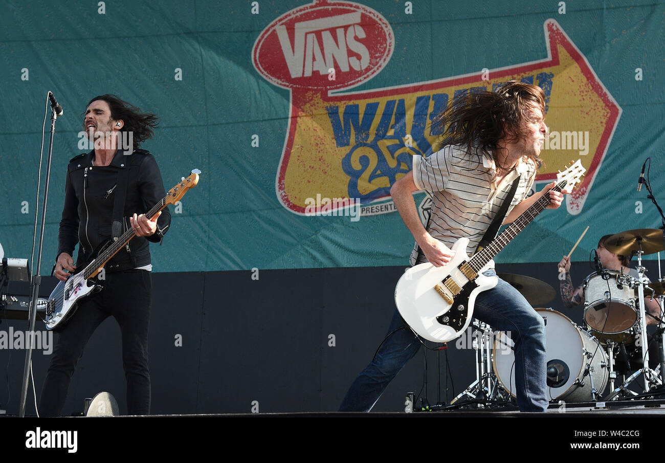 Californie, USA. 21 juillet, 2019. Bézu - Tyson Ritter et Mike Kennerty effectuer durant le Vans Warped Tour 25e anniversaire le 21 juillet 2019 à Mountain View, Californie. Credit : MediaPunch Inc/Alamy Live News Banque D'Images