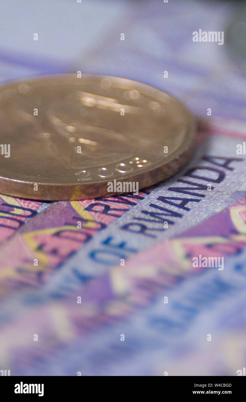 Pièce de monnaie rwandaise et remarque Banque D'Images