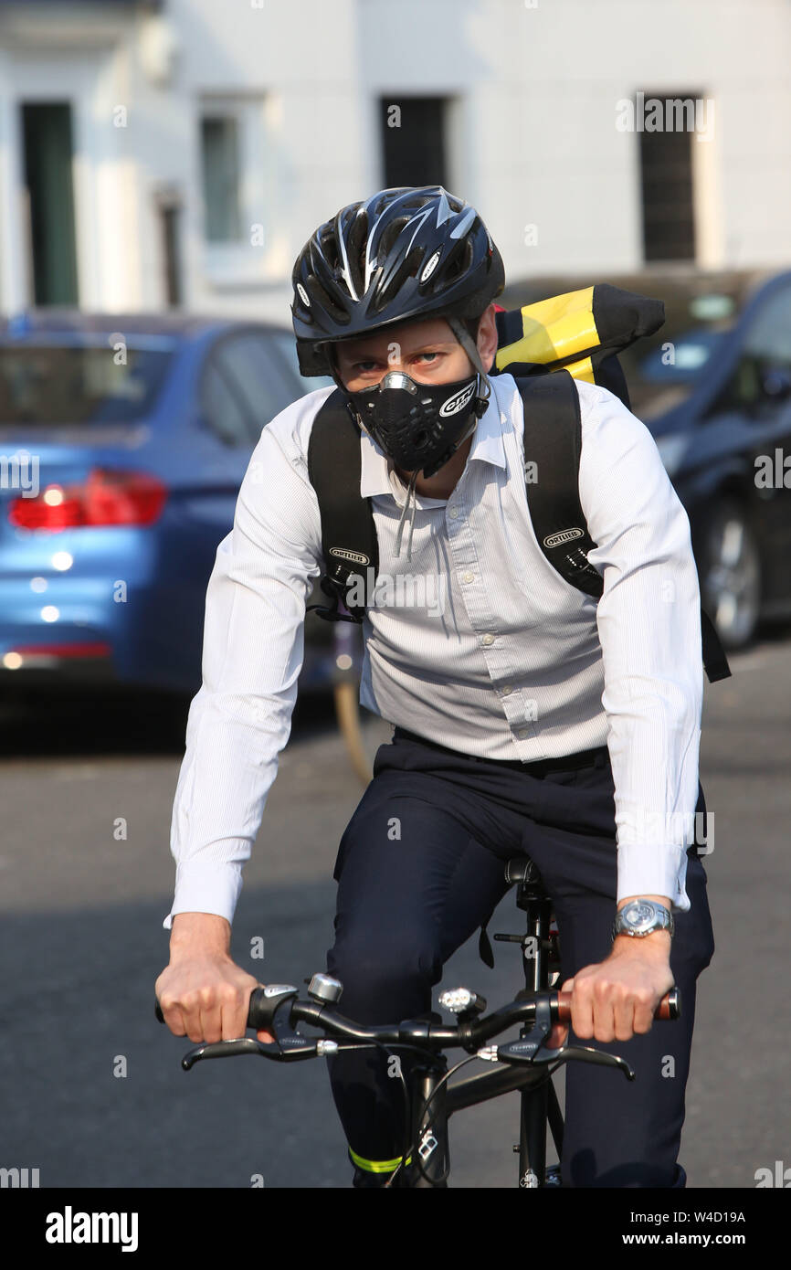 La canicule a provoqué une forte pollution à la hausse des températures Banque D'Images