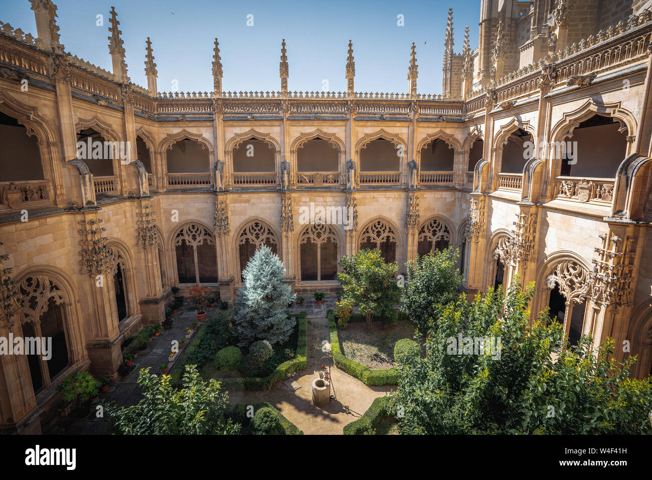 Cour du monastère San Juan de los Reyes - Madrid, Espagne La Macha, Castila Banque D'Images