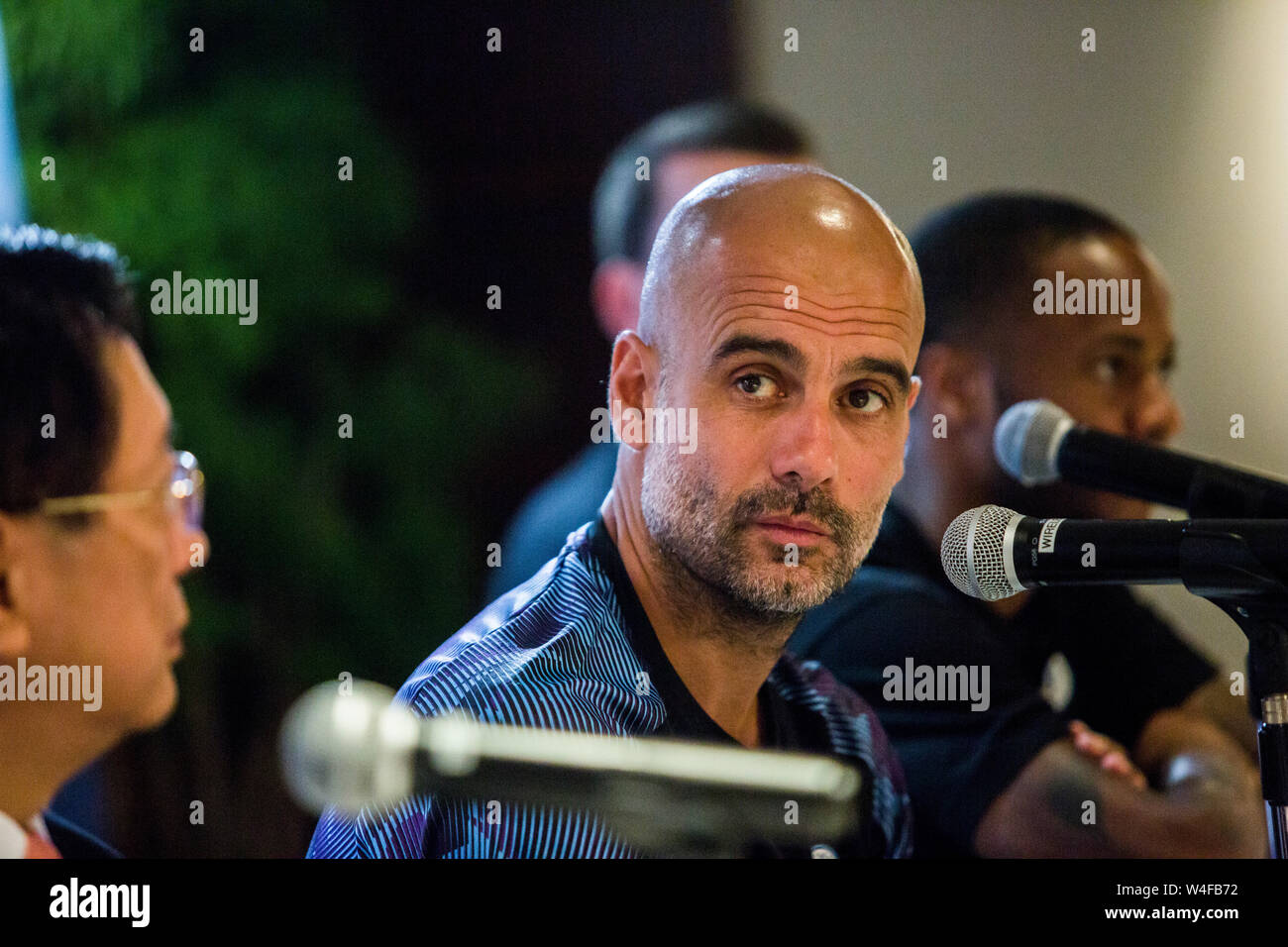 Hong Kong, Chine. 23 juillet, 2019. Le club de Premier League Manchester City's star player Raheem Sterling et Manager Pep Guardiola rencontrez les médias chinois à l'hôtel Grand Hyatt Hong Kong. Hong Kong : Crédit Photo News Alamy Live News Banque D'Images