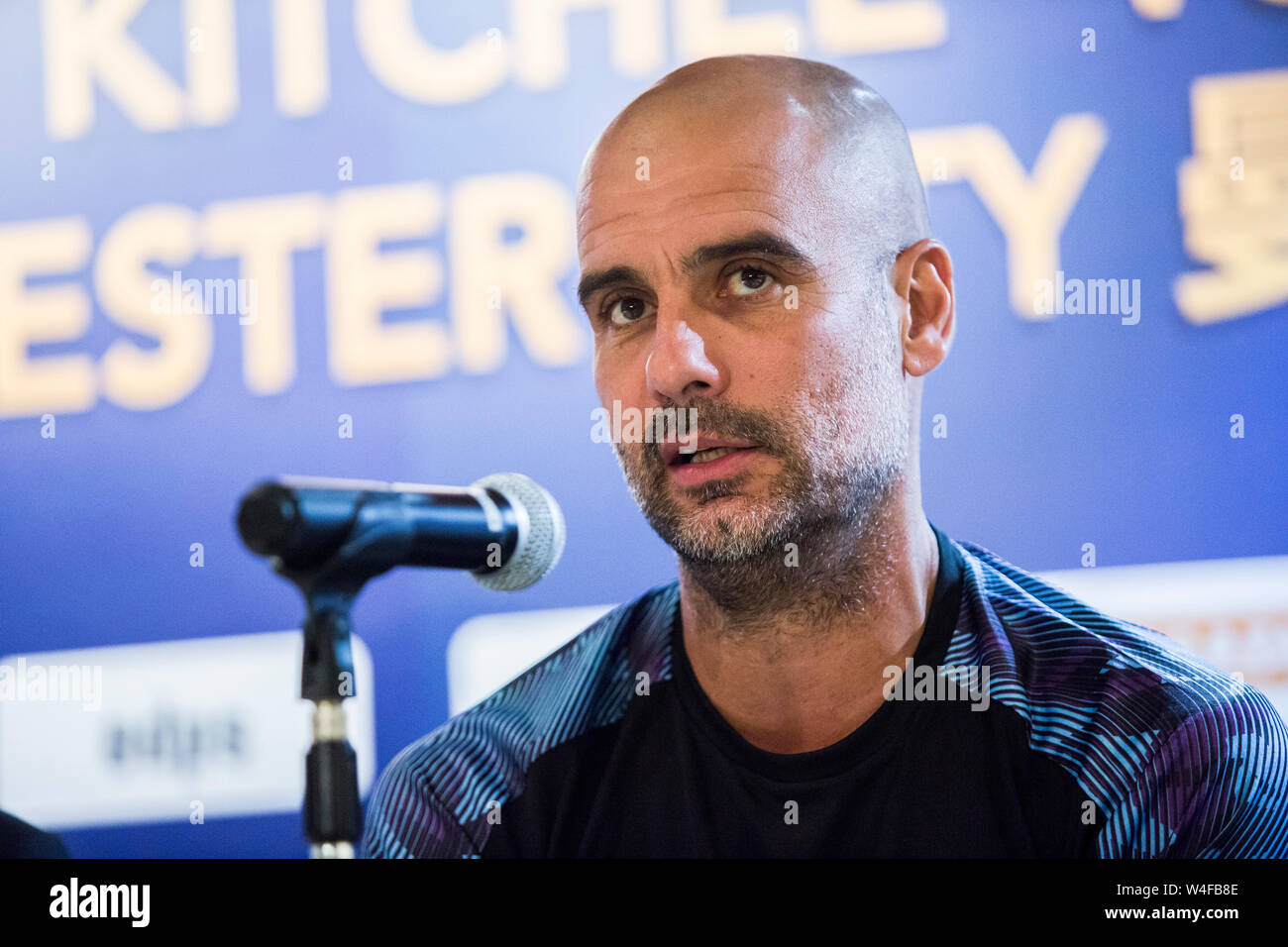 Hong Kong, Chine. 23 juillet, 2019. Premier League Manchester club CityÕs star player Raheem Sterling et Manager Pep Guardiola (photo) Rencontrez les médias chinois à l'hôtel Grand Hyatt Hong Kong. Hong Kong : Crédit Photo News Alamy Live News Banque D'Images