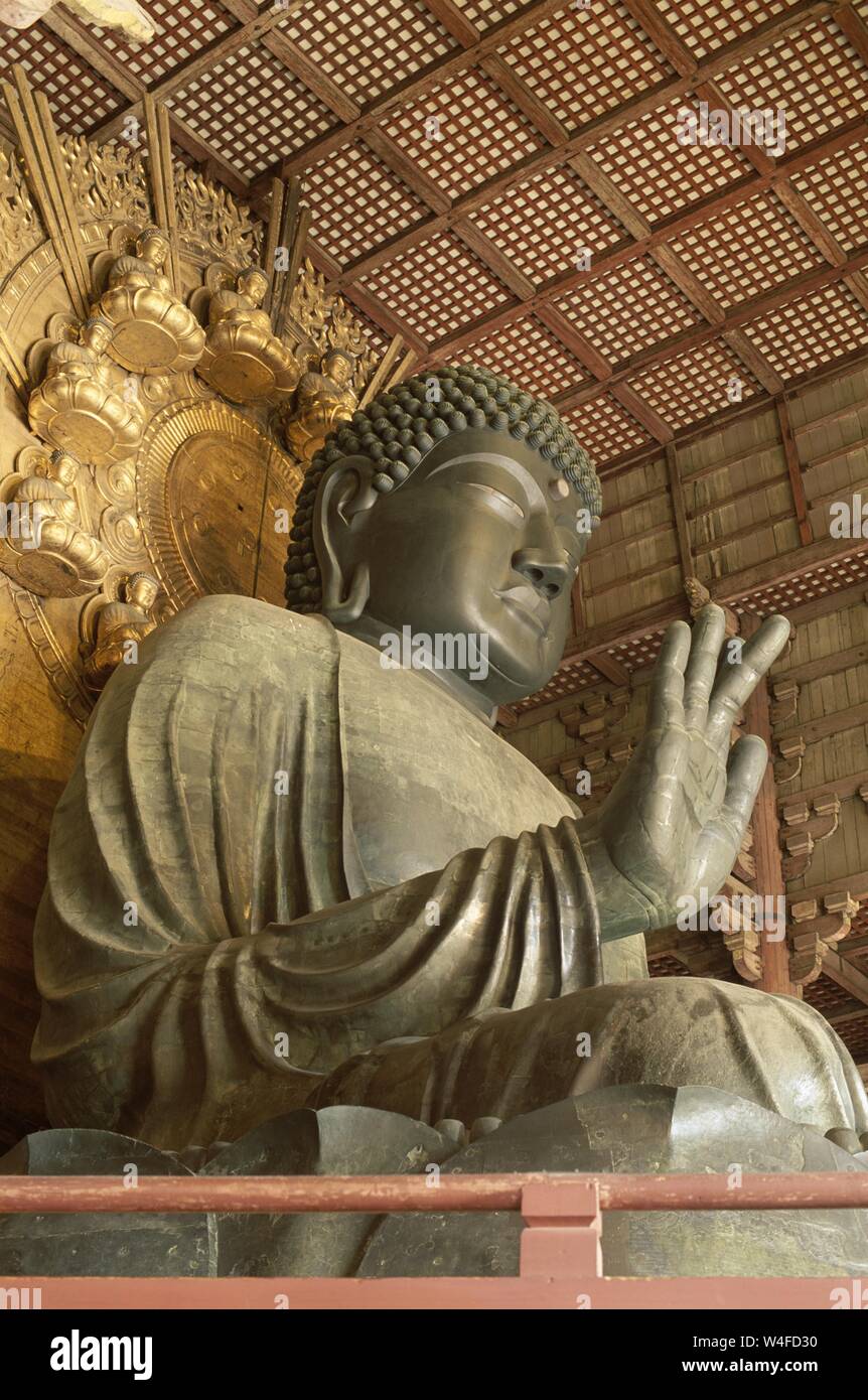 Le Japon, Honshu, Nara, Temple Todaiji, Grand Bouddha Vairocana (Daibutsu) Banque D'Images