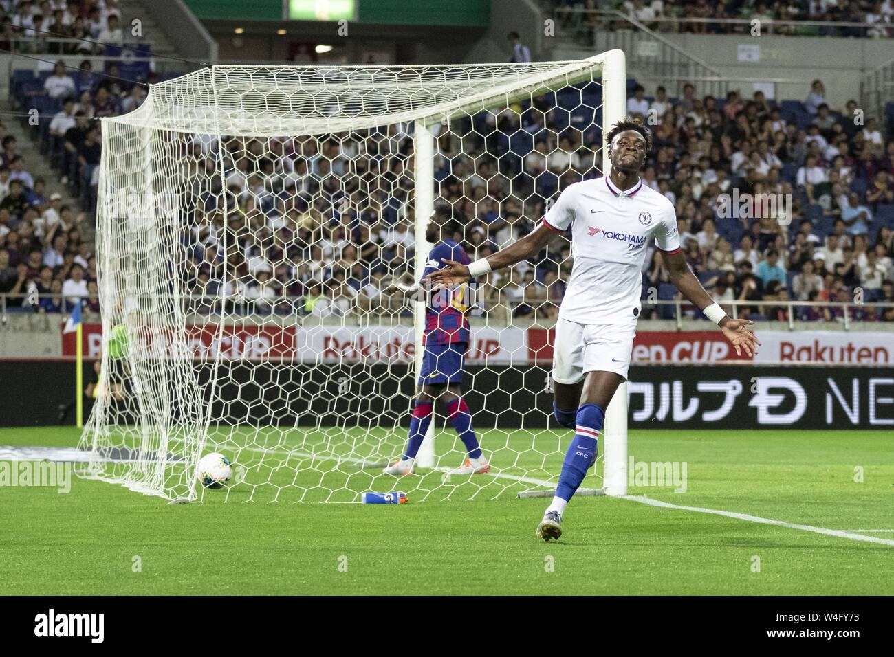 23 juillet 2019 - Tokyo, Japon - FC Chelsea avant Tammy Abraham célèbre marquer un but contre le FC Barcelone lors de la Coupe 2019 Rakuten match à Saitama Stadium 2002. FC Chelsea FC Barcelone mène 1-0 à la mi-temps. (Crédit Image : © Rodrigo Reyes Marin/Zuma sur le fil) Banque D'Images