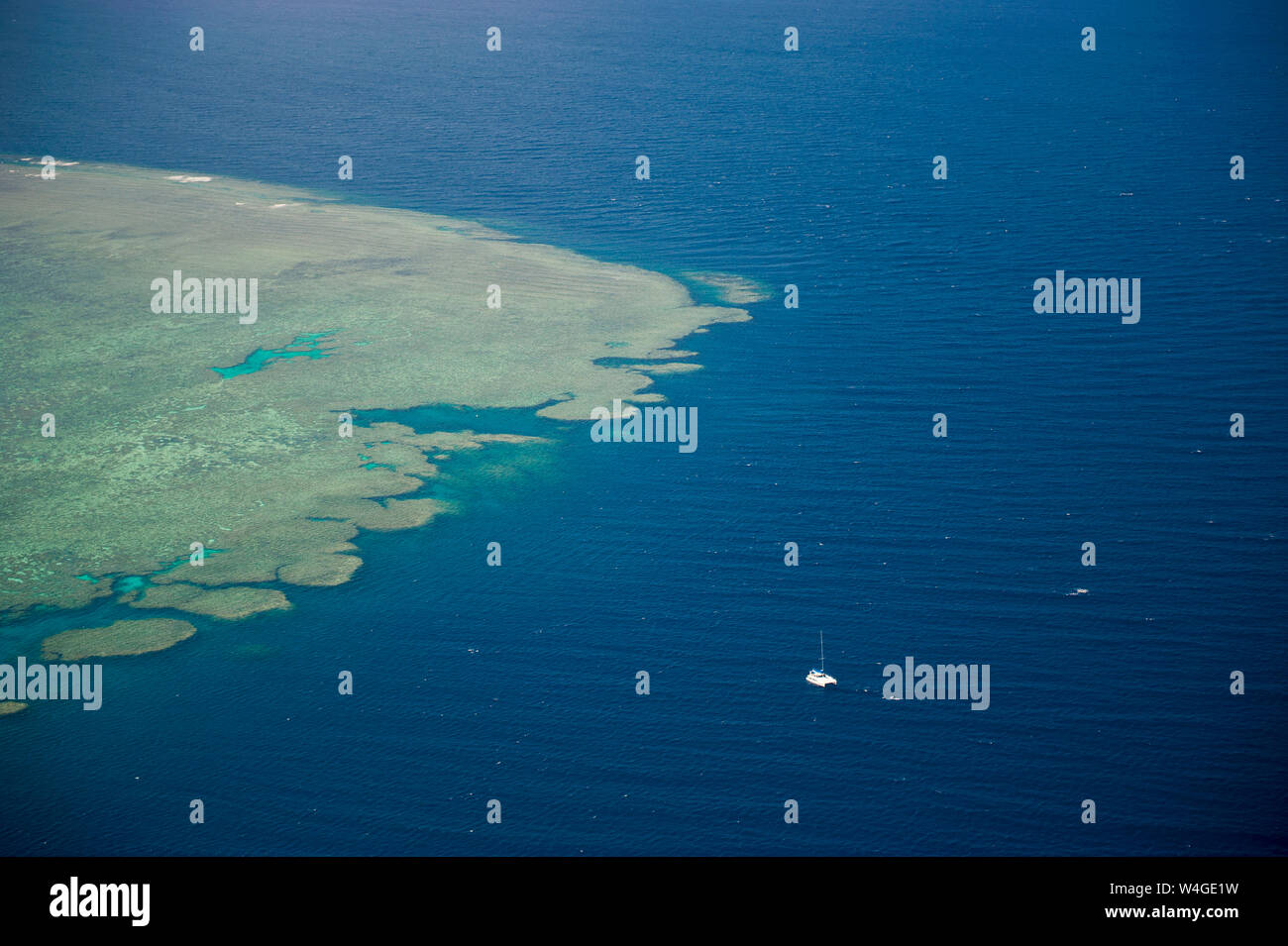 Vue aérienne de la grande barrière de corail, Queensland, Australie Banque D'Images