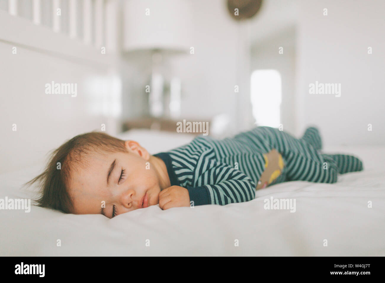 Bébé qui dort Banque D'Images